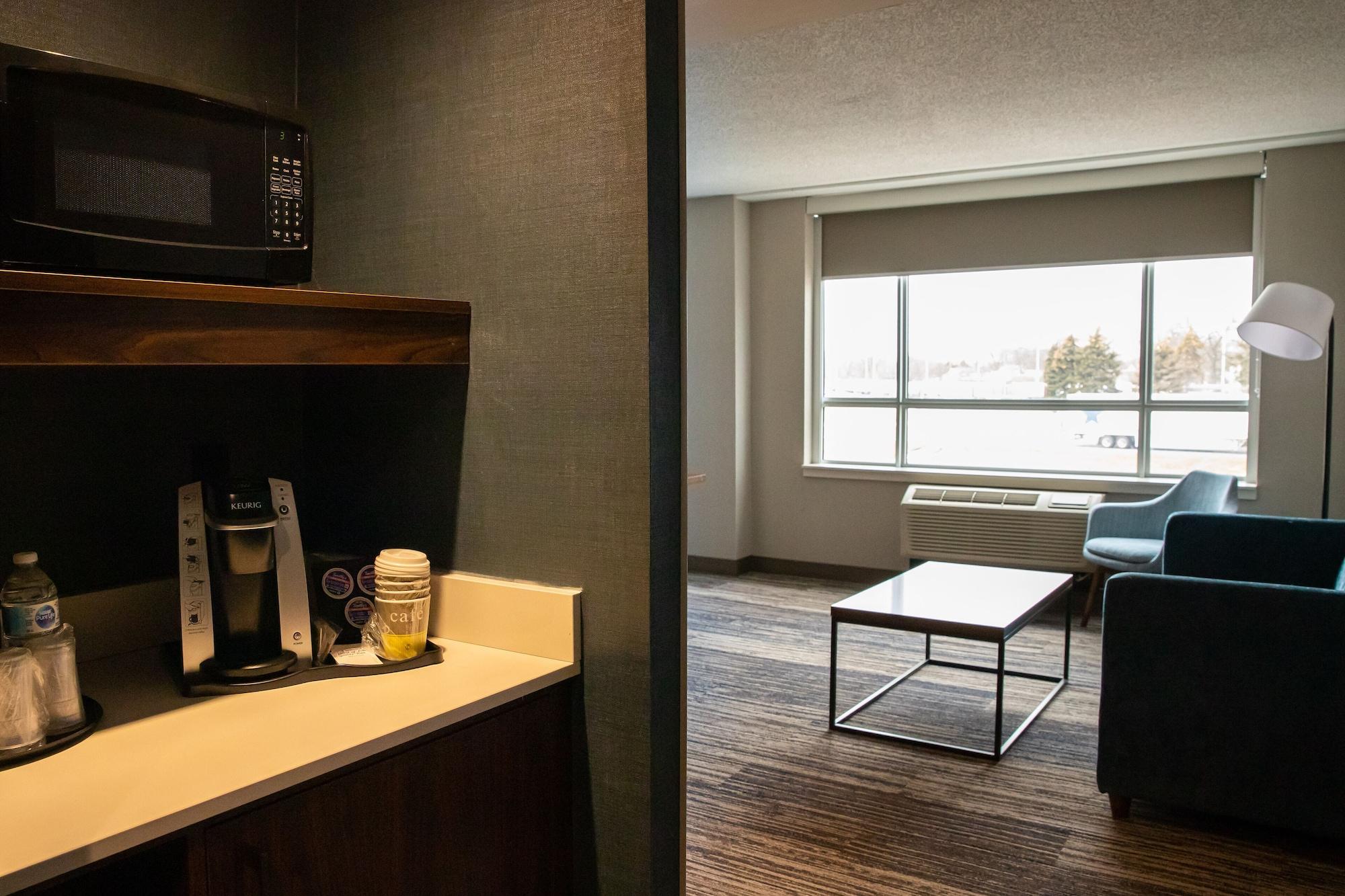 Four Points By Sheraton Point Edward Sarnia Exterior foto